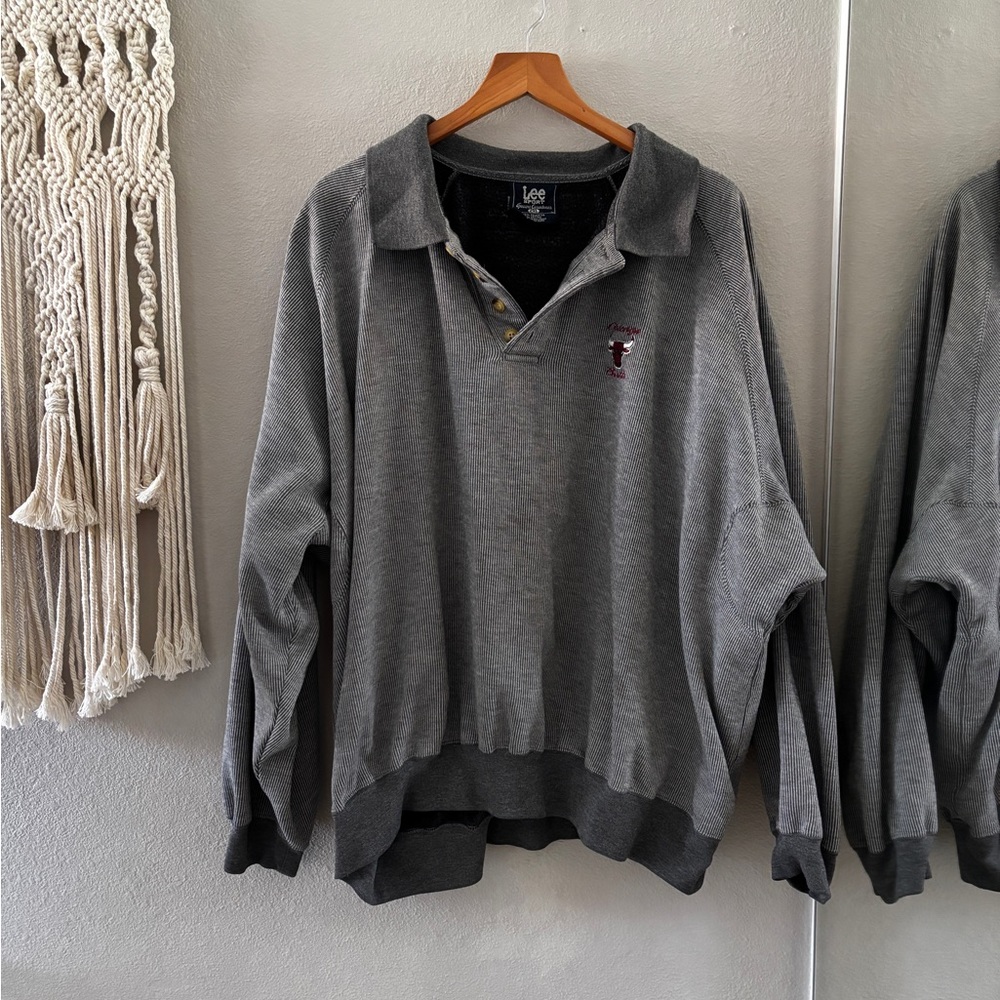 Lee Chicago Bulls Charcoal Gray Sweater